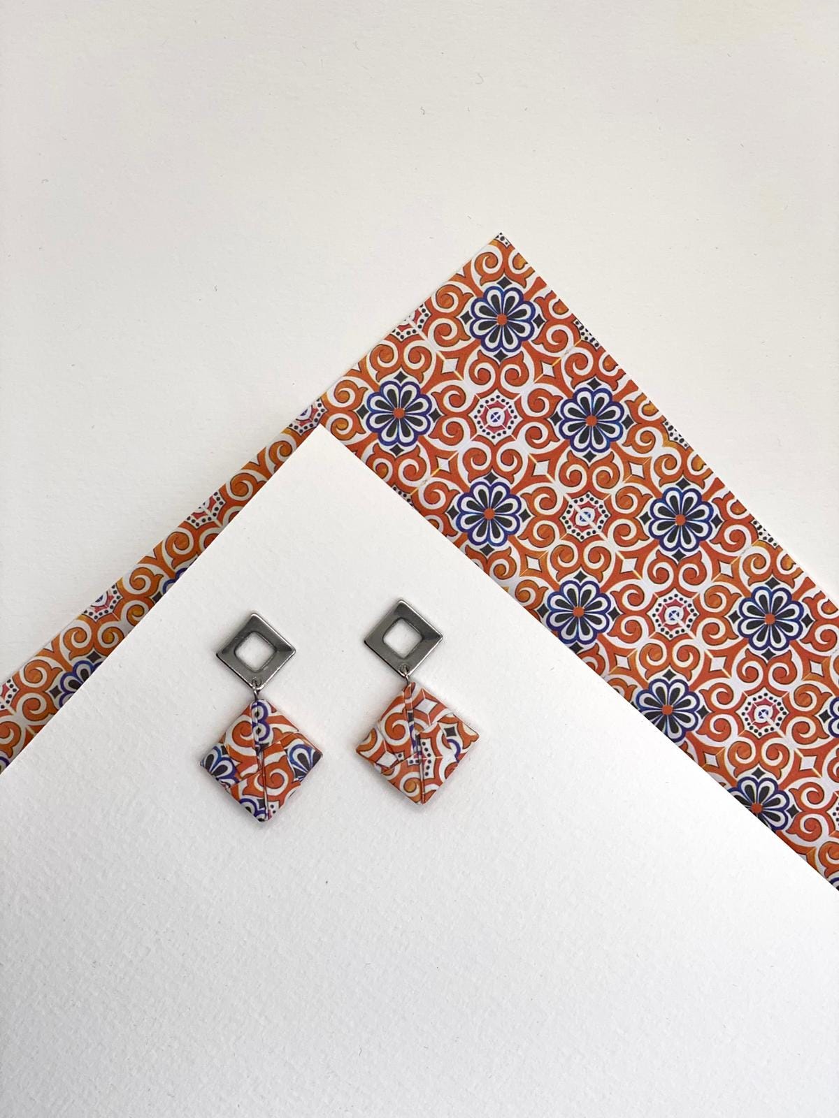 LOSANGO | Brincos de Origami em Aço Inoxidável papel Azulejo Português feitos à mão (etsy image id: 7933721820)